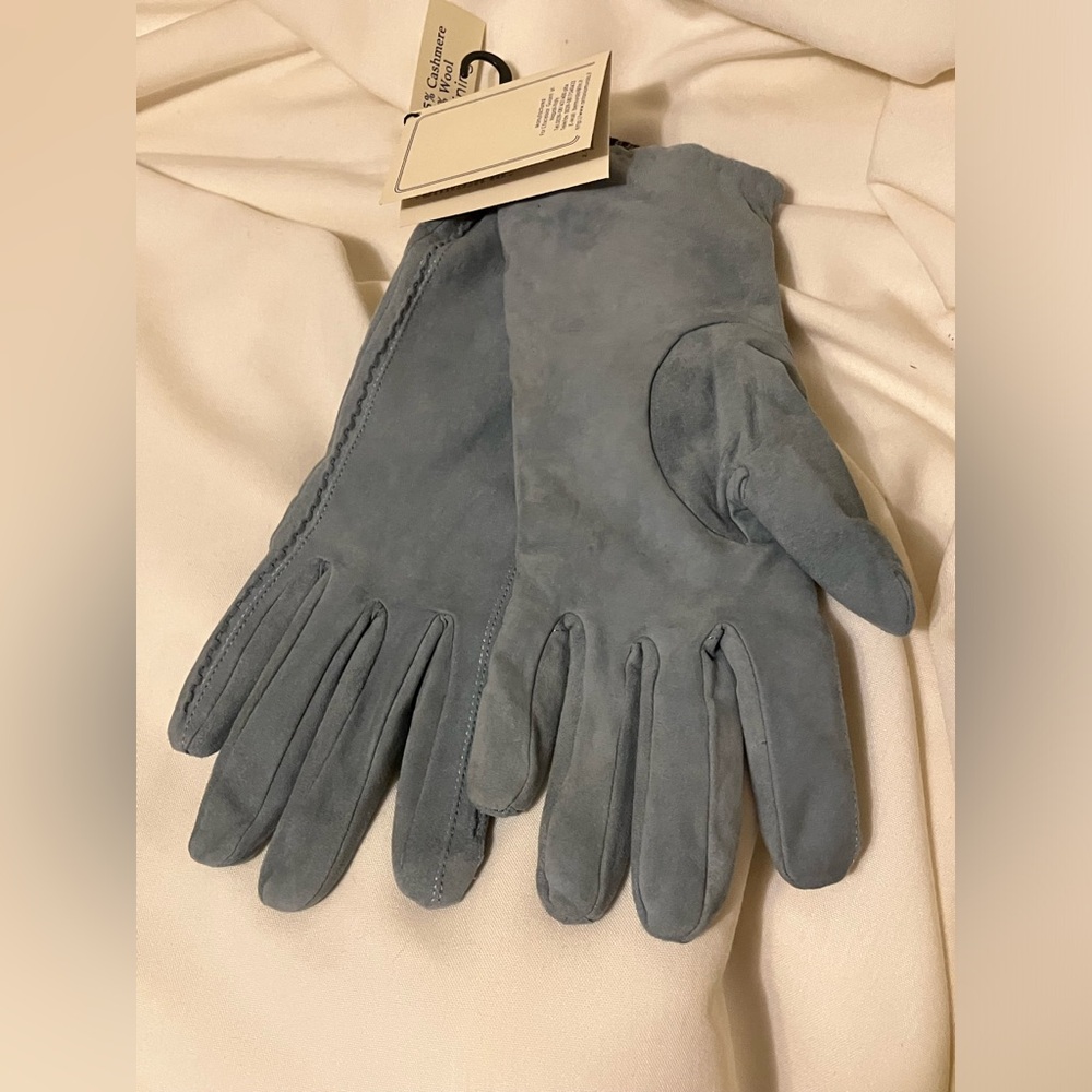 Antonio Murolo Women's Pale Green Cashmere Wool Gloves Size 8 Made In Italy NWT